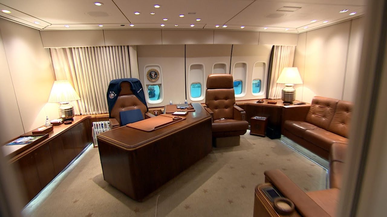 Air Force One: Inside the Oval Office in the Sky - YouTube